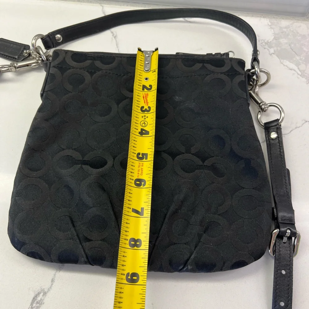 Coach Signature Swingpack Crossbody Bag - Black Logo Y2K Coach Purse